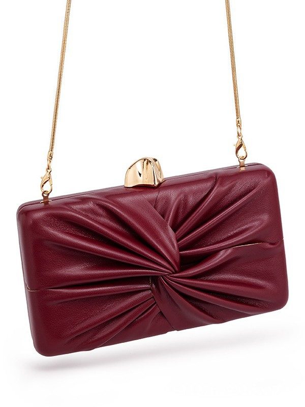 Evening Party Clutch Bag in Off White — detail close-up