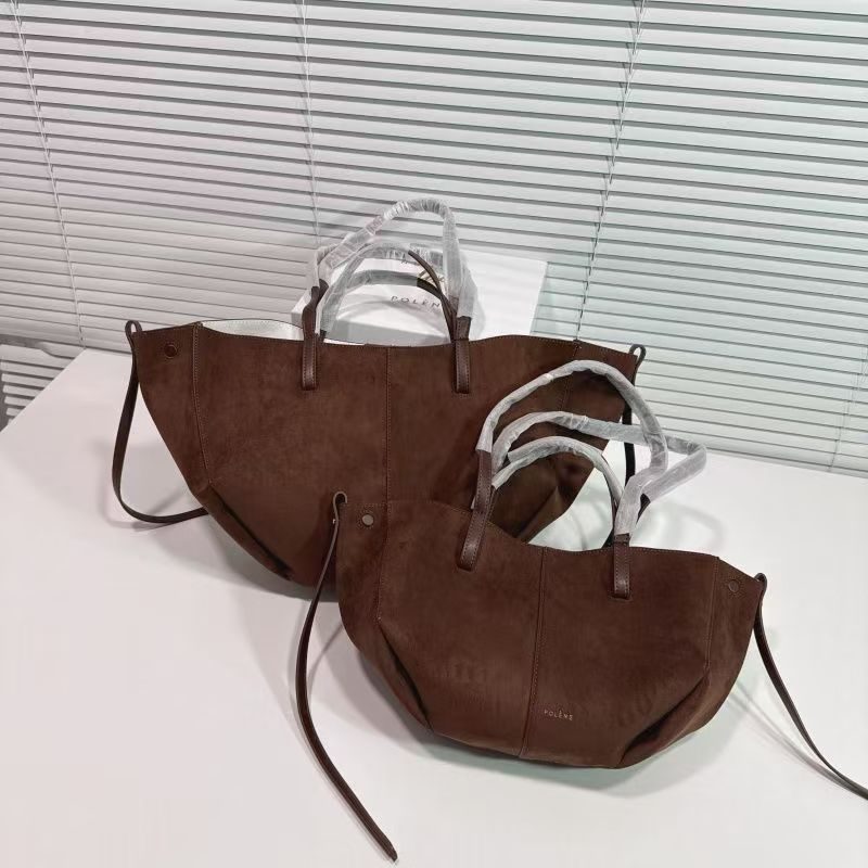 Wing Leather Tote Bag in Coffee — side angle